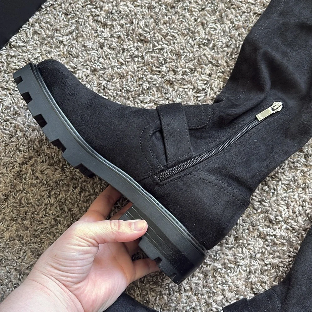 NEW In Box Marc Fisher Black Suede Ganven Lug Over The Knee Boot Size 7.5